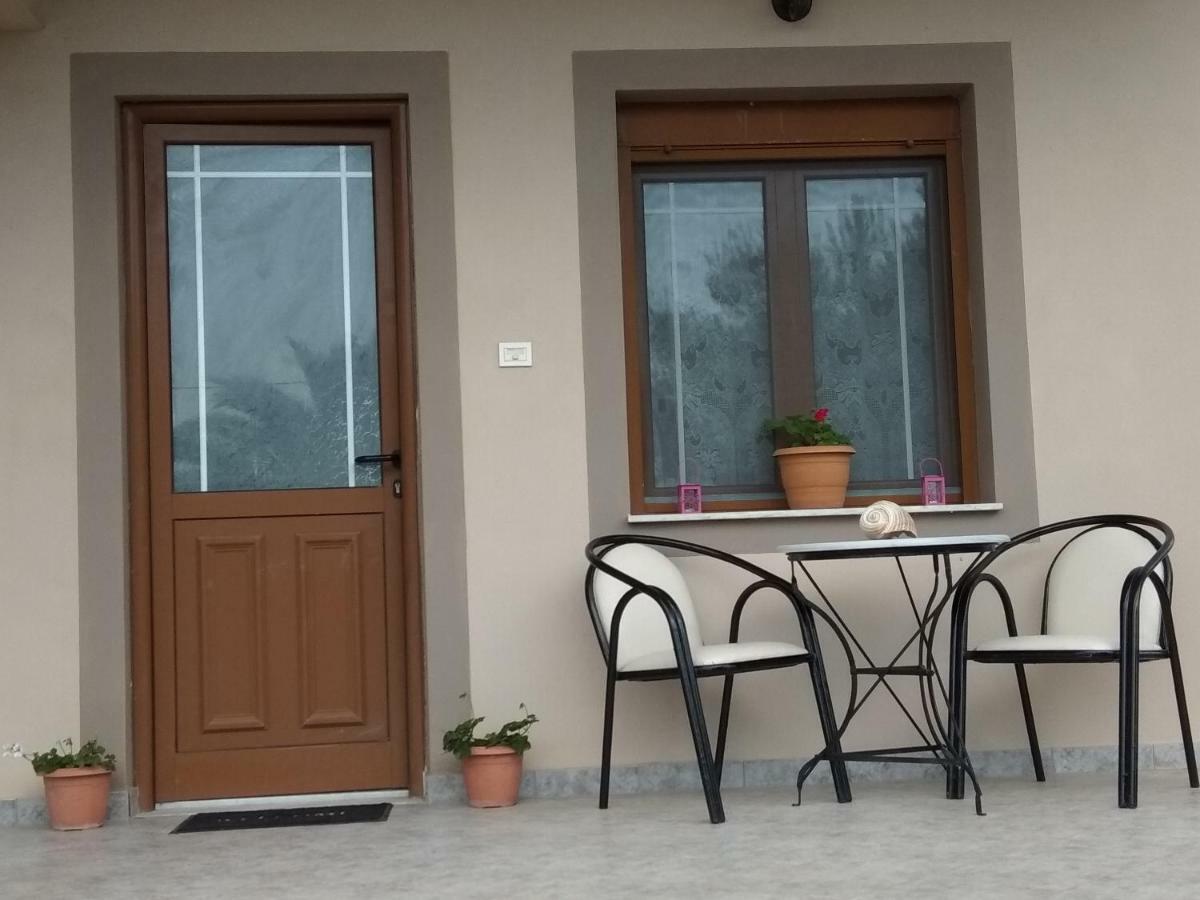 Vakis Apartments Romanon Εξωτερικό φωτογραφία