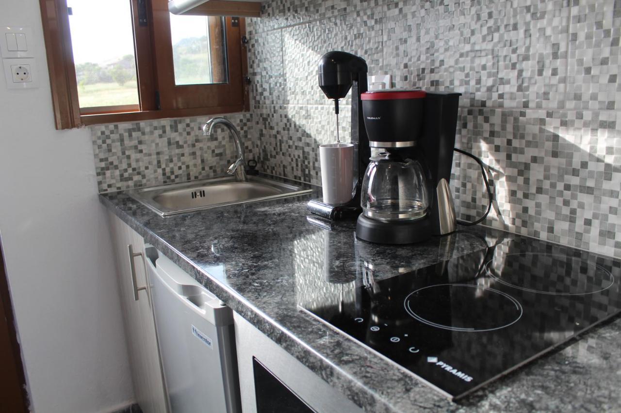 Vakis Apartments Romanon Εξωτερικό φωτογραφία