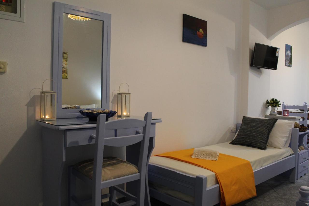 Vakis Apartments Romanon Εξωτερικό φωτογραφία